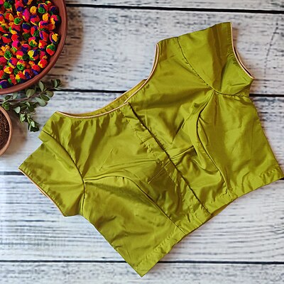 Heart Danglers Readymade Blouse