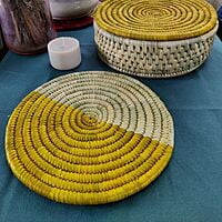 Half Double Color Moonj Trivet Half Double Color Moonj Trivet