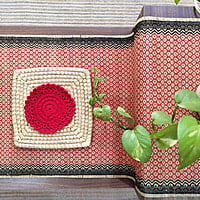 Madur Red Honey Comb Runner