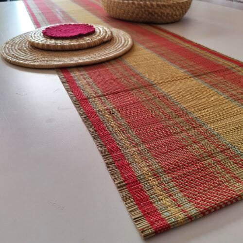 Madur Yellow Base & Red Runner Madur Yellow Base & Red Runner