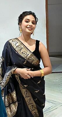 Black pure katan silk Heeran Swarnachari