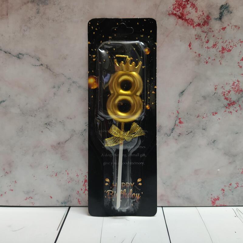 Number 8 Crown Party Candle