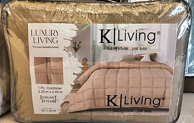 Elegant Stylish Comforter