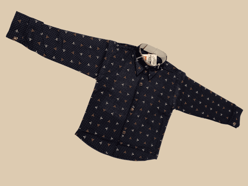 navy blue full-sleeve shirt, a white printed waistcoat, and blue denim jeans D.8/6 B.5263