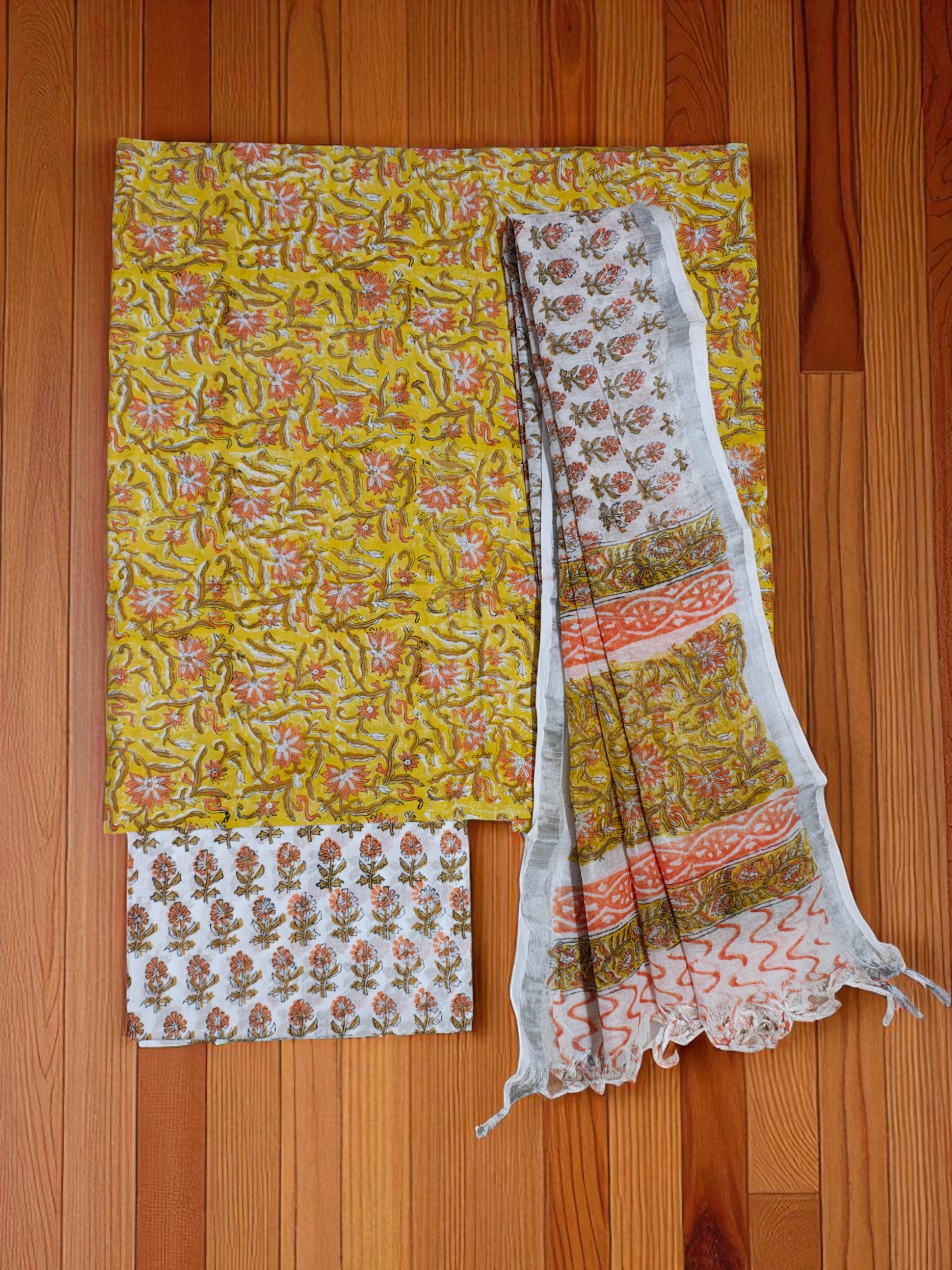 Yellow Sanganeri block Print Linen Unstitched Salwar Suit Set