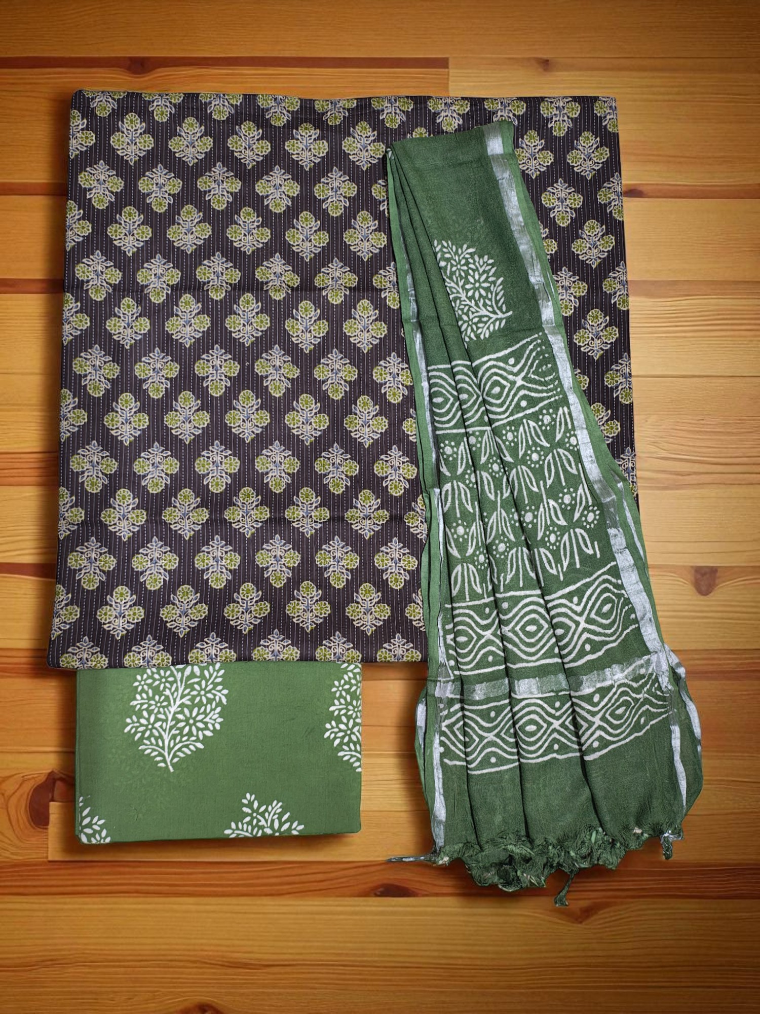 Green Kantha Sanganeri Print Unstitched Salwar Suit Set with Linen Dupatta