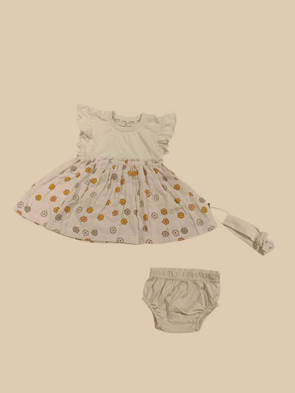 Baby Girl 3-Piece Dress Set โ Frock + Bloomer + Headband mj D.43,45.931