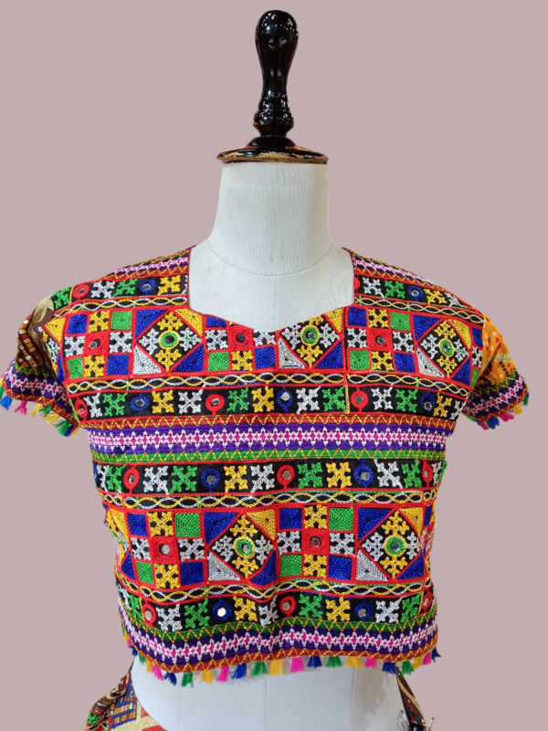 Navratri Special Kutchi Embroidery Chaniya Choli Set D.1/4