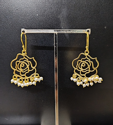 Earring White Multi Pearl Drop