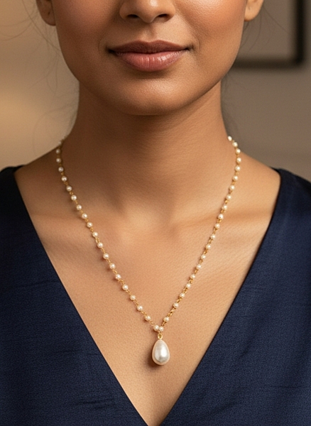 Necklace Single Pearl Drop