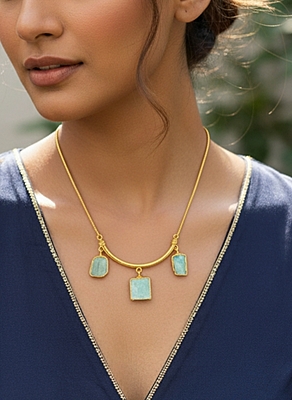 Earring Three Stones