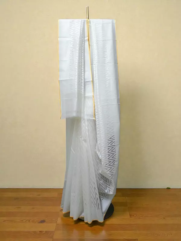 White Dyeable Banarasi Silk Saree with Unstitched Blouse