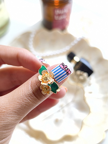 Meadow Bloom Enamel Ring