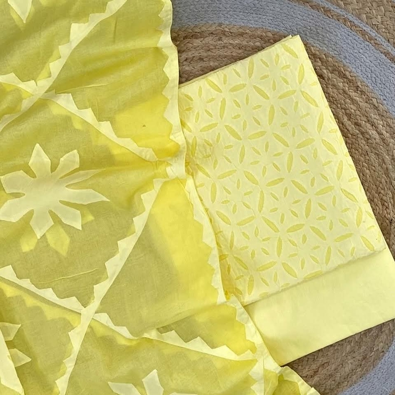 Handcrafted Barmeri Applique Cut-Work Unstitched Suit Set | 1011