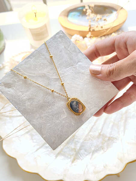 Antique Rose beaded necklace