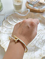 Golden embrace silver stone bracelet