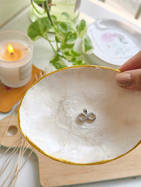 Infinity Glow Pendant