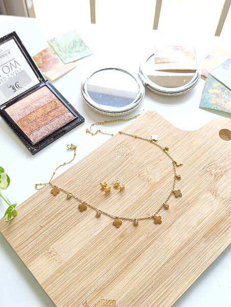 Clover Dainty Necklace Set