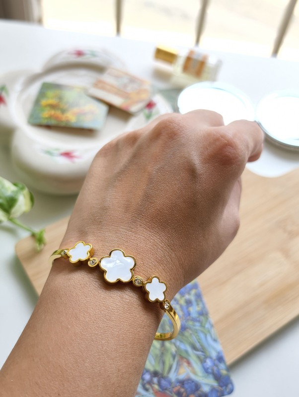 Ivory Clover Cuff Bracelet