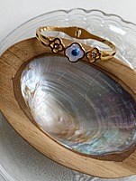 Mystic Clover Eye Bracelet