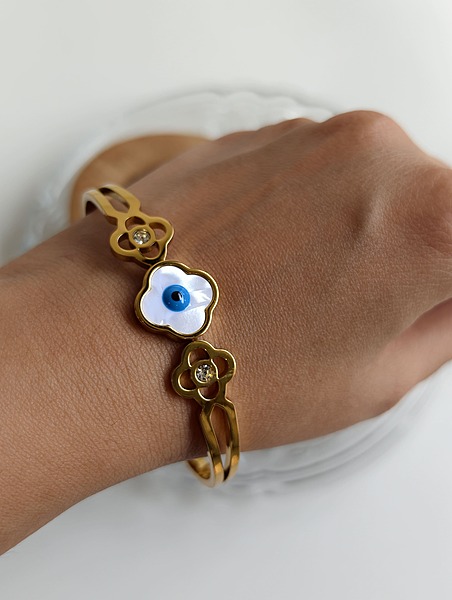 Mystic Clover Eye Bracelet