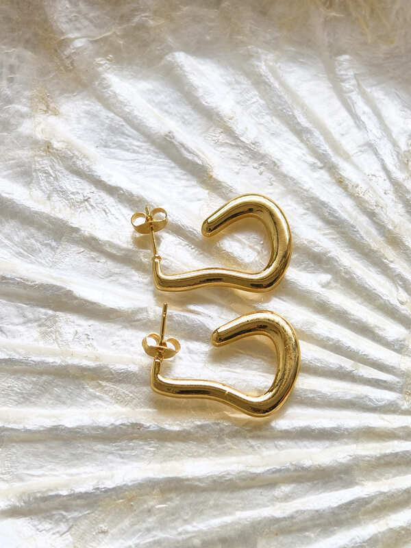 Sculpted Heart Hoops