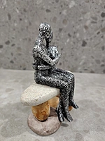 Romantic Couple Figurines Sculpture-02