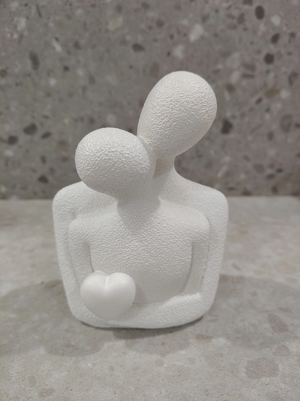 Happy love couples with heart hold posture showpiece Figurine