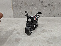 1:18 Scale Custom "Speed" Series Cruiser Motorcycle