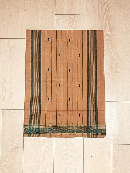 Rust & Green Handloom Cotton Booti Suti Saree without Blouse Piece