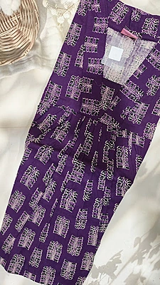 V-Neck semi collar L #24