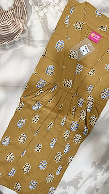 V-Neck semi collar L #29