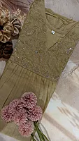 Handwork top