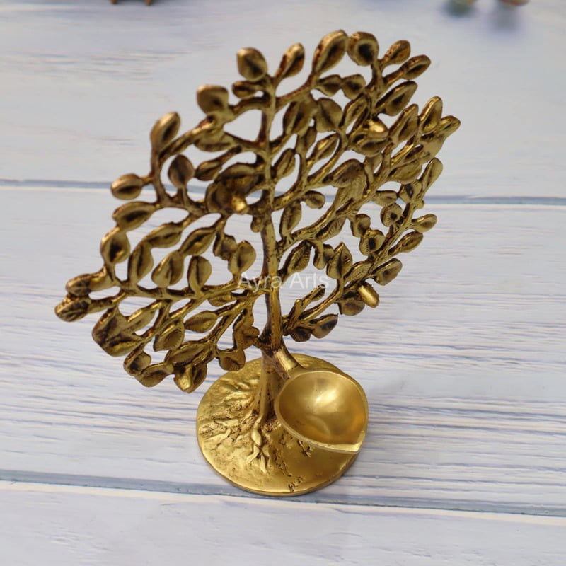 Kalpavriksha tree With Diya 8.5 Inch Height