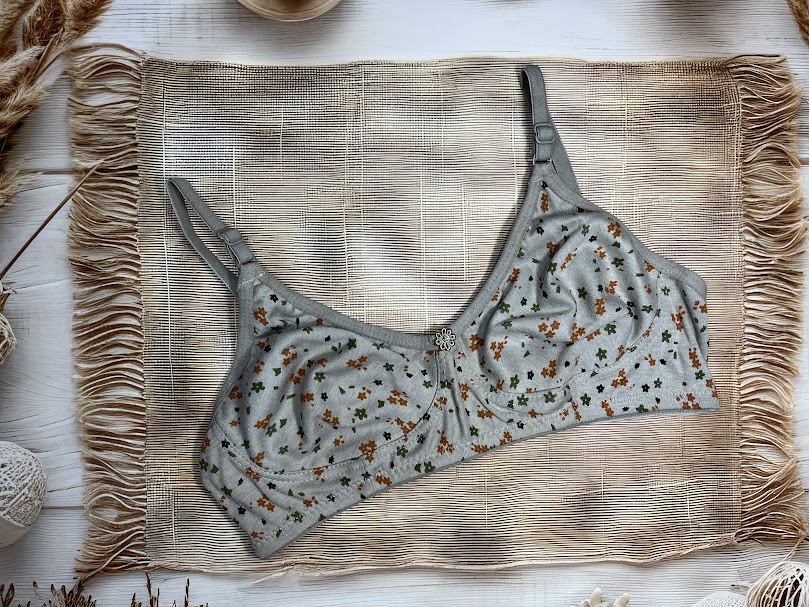 Printed Tshirt Bra- Daisy