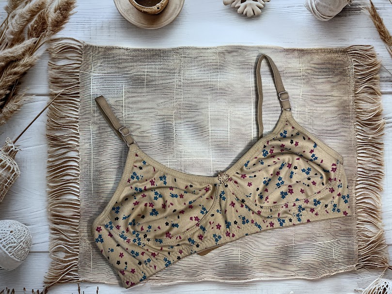 Printed Tshirt Bra- Daisy