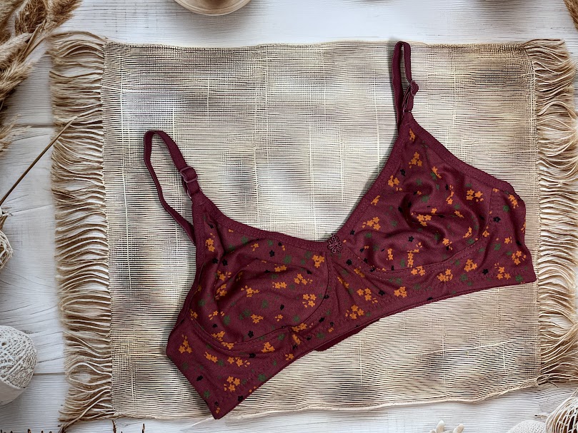 Printed Tshirt Bra- Daisy