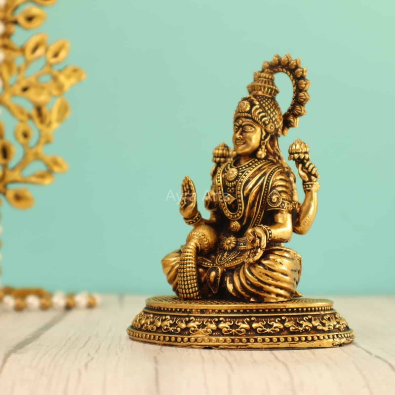 Premium Light Weight Lakshmi Devi Idol 4.8 Inch