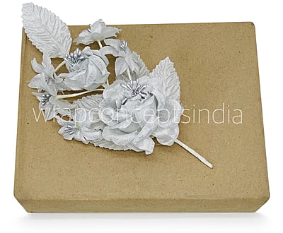 Two Flower Ready Bunch - Gold/Silver