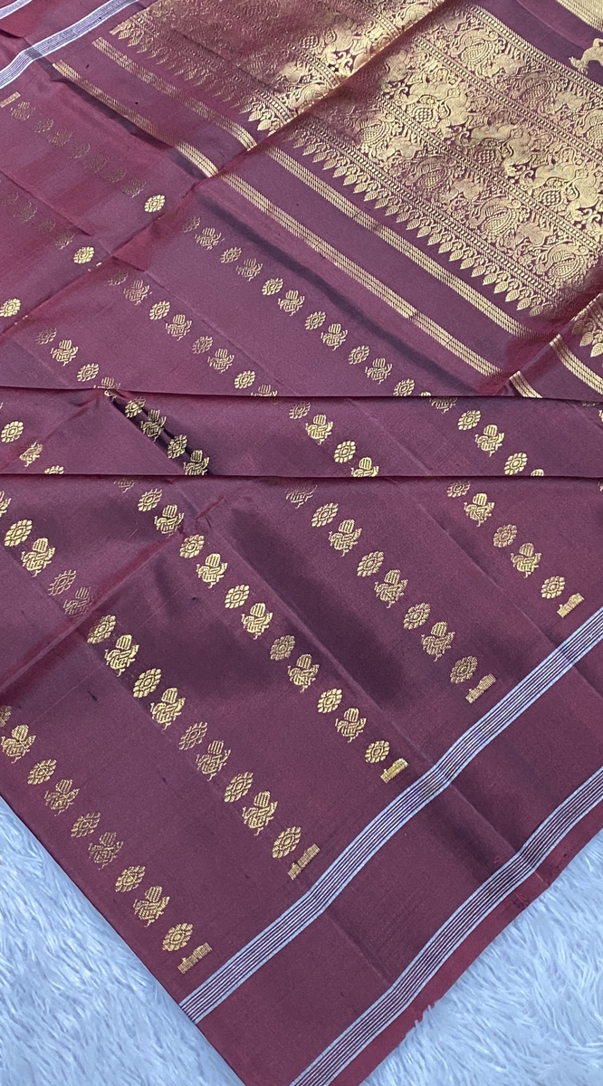 Subbalakshmi - The SilkWalk Exclusives - 23922