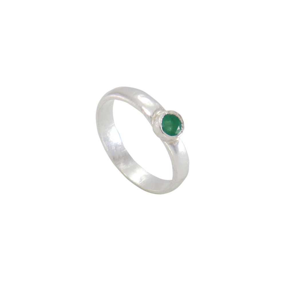 Sterling Silver Green Stone Ring (Mothiram)