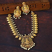 Mango Design neckpiece