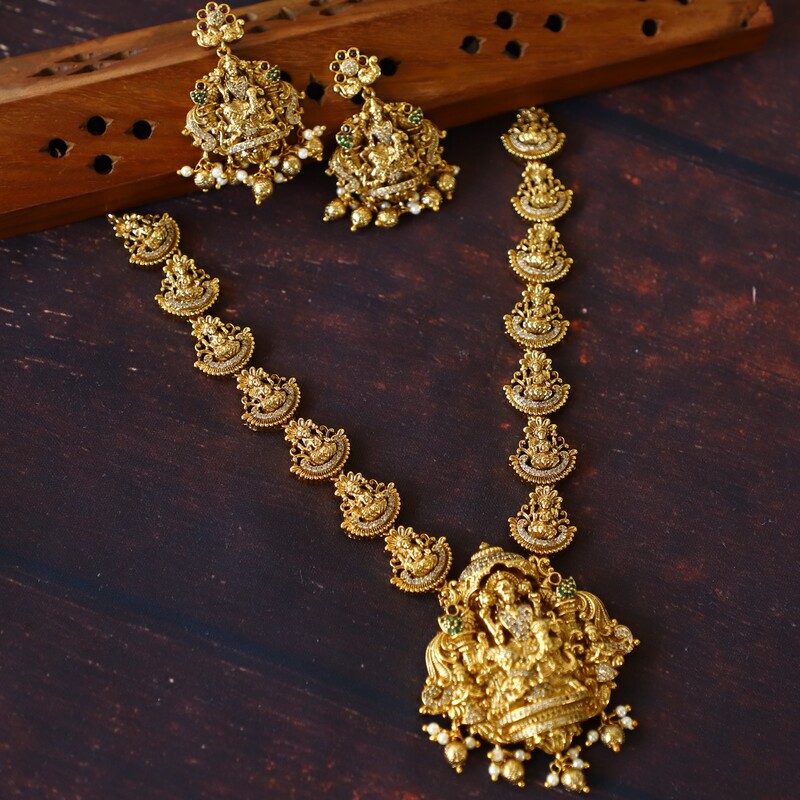 Premium polish Nagas Lakshmi necklace set