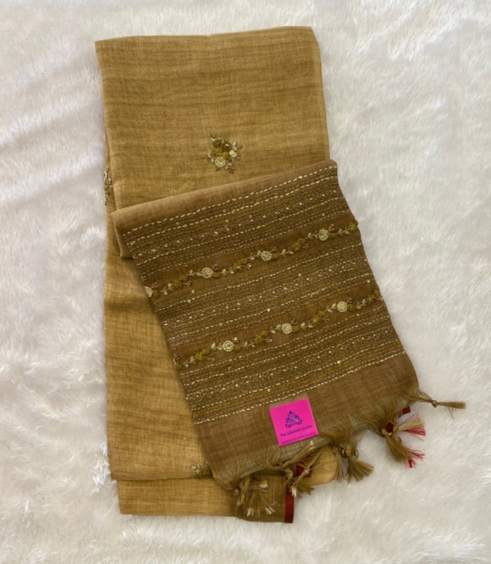 Saanvi - The Linen French Knot Saree with Heavy Blouse SWS128