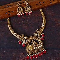 Antic peacock Neckpiece