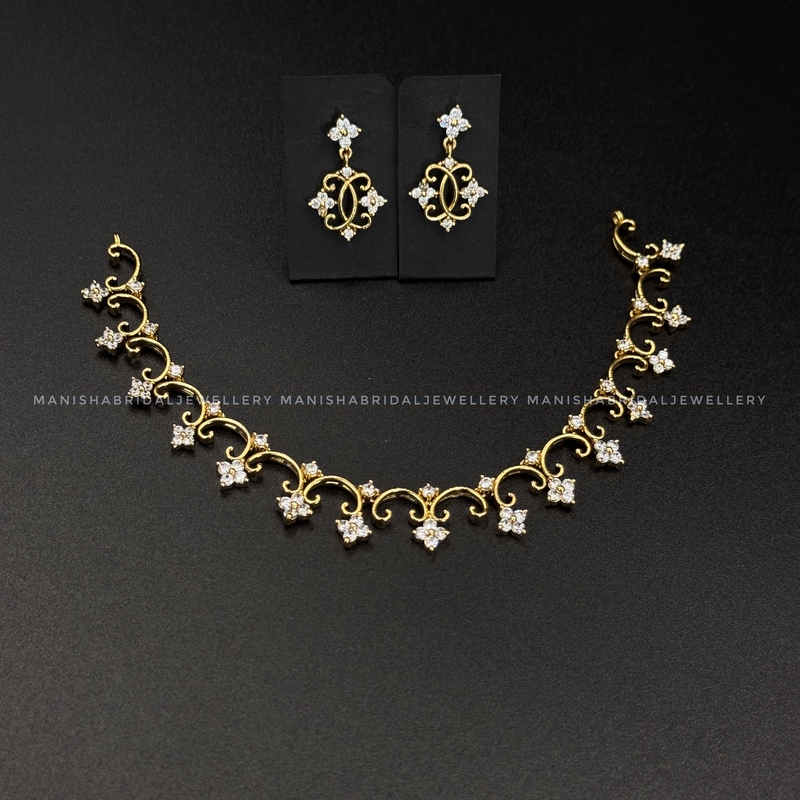 Lilly Diamond neckpiece