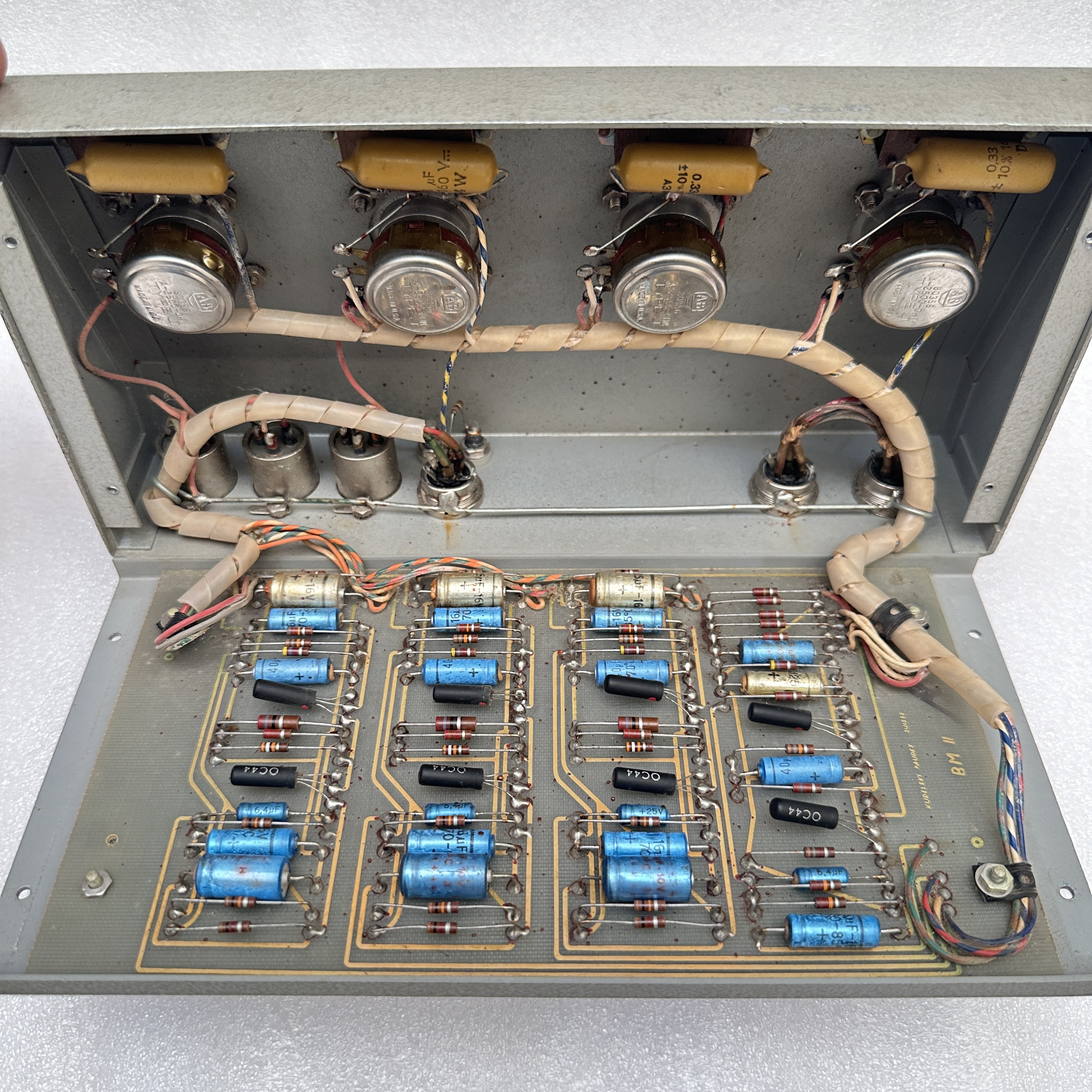 Nagra BM II Battery Mixer – Swiss Broadcast Mixer (Untested, As-Is) - BM II Nagra BM II Battery Mixer – Swiss Broadcast Mixer (Untested, As-Is) - BM II