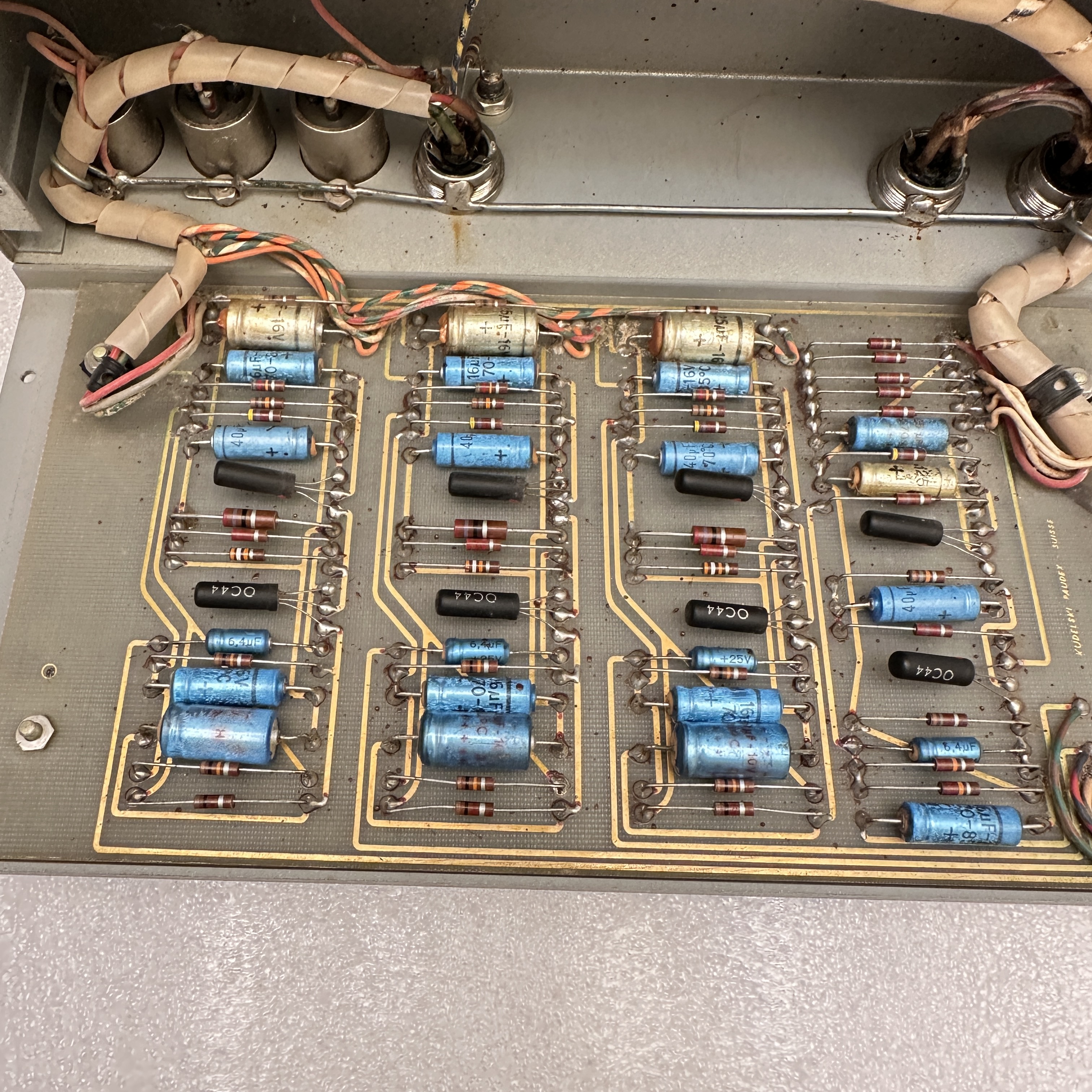 Nagra BM II Battery Mixer – Swiss Broadcast Mixer (Untested, As-Is) - BM II Nagra BM II Battery Mixer – Swiss Broadcast Mixer (Untested, As-Is) - BM II