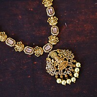 Lakshmi with Stone Desgin Neckpiece with Earing
