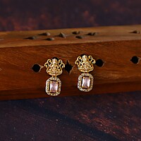 Lakshmi with Stone Desgin Neckpiece with Earing